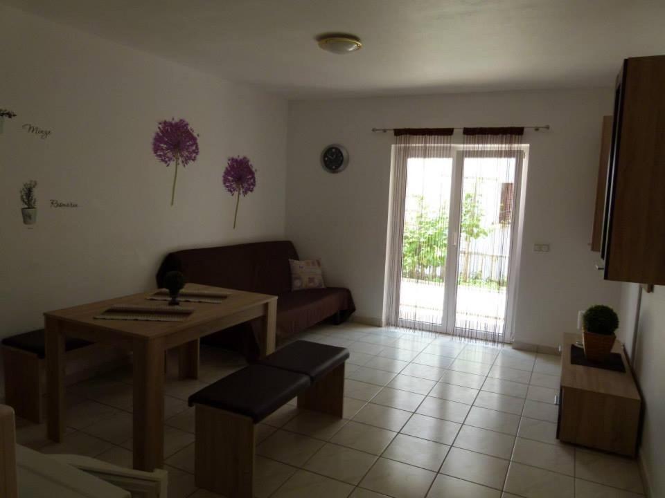 Apartmani Ivanic Вир Екстер'єр фото