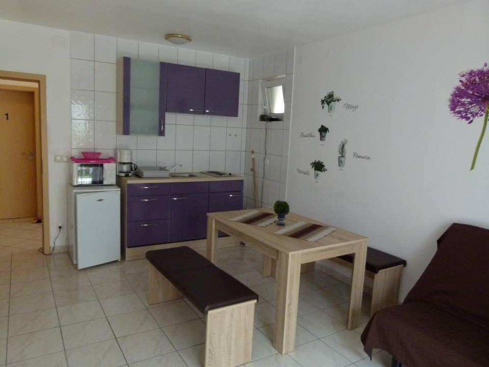 Apartmani Ivanic Вир Екстер'єр фото